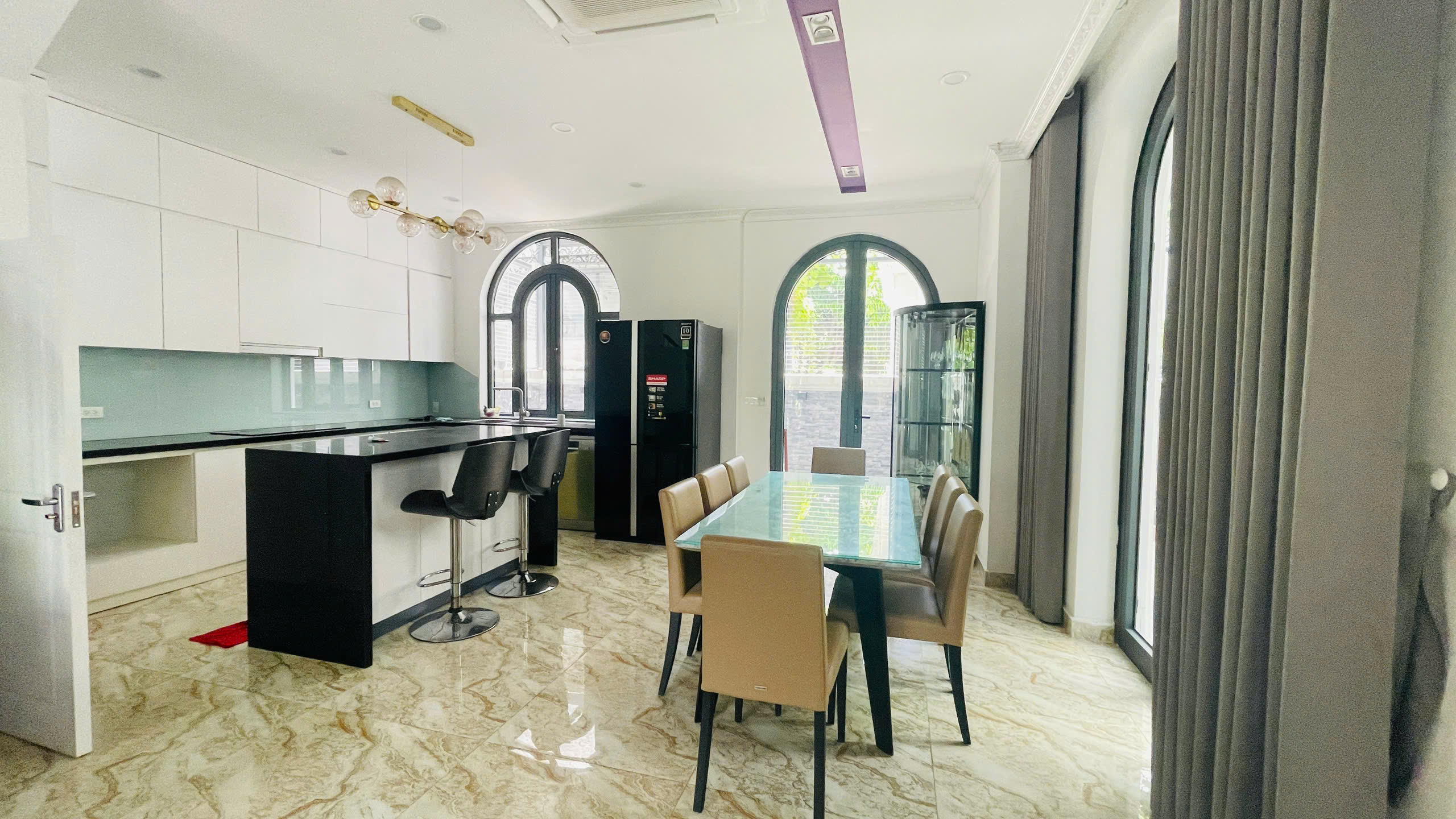 biệt thự song lập 3 phòng ngủ, đầy đủ đồ bên khu Sao biển Vinhomes Ocean Park 1 gia lâm cho thuê