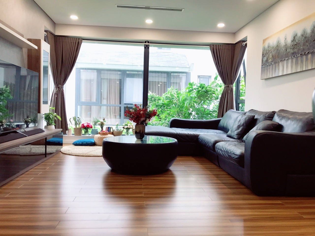 CẦN BÁN NHANH CĂN BIỆT THỰ ĐỦ ĐỒ ĐẸP BÊN MIMOSA ECOPARK