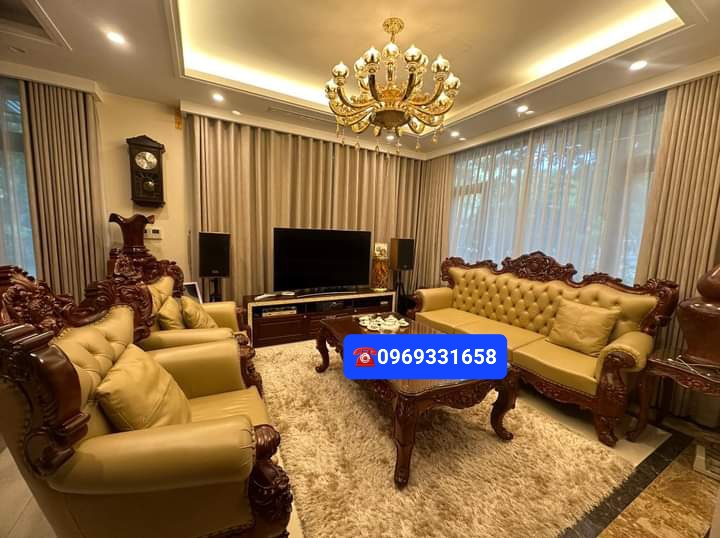 Cần chuyển nhượng căn Biệt thự song lập 216m2 xẻ khe bên khu Marina Ecopark