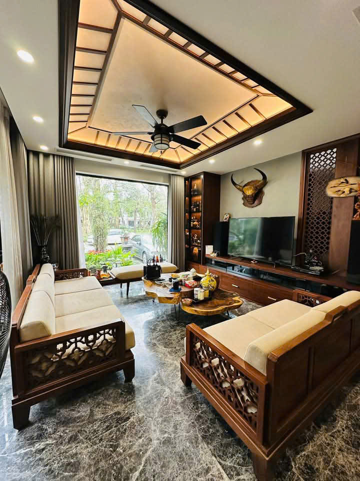 Chính chủ cần bán căn biệt thự song lập,đầy đủ đồ bên Mimosa Ecopark