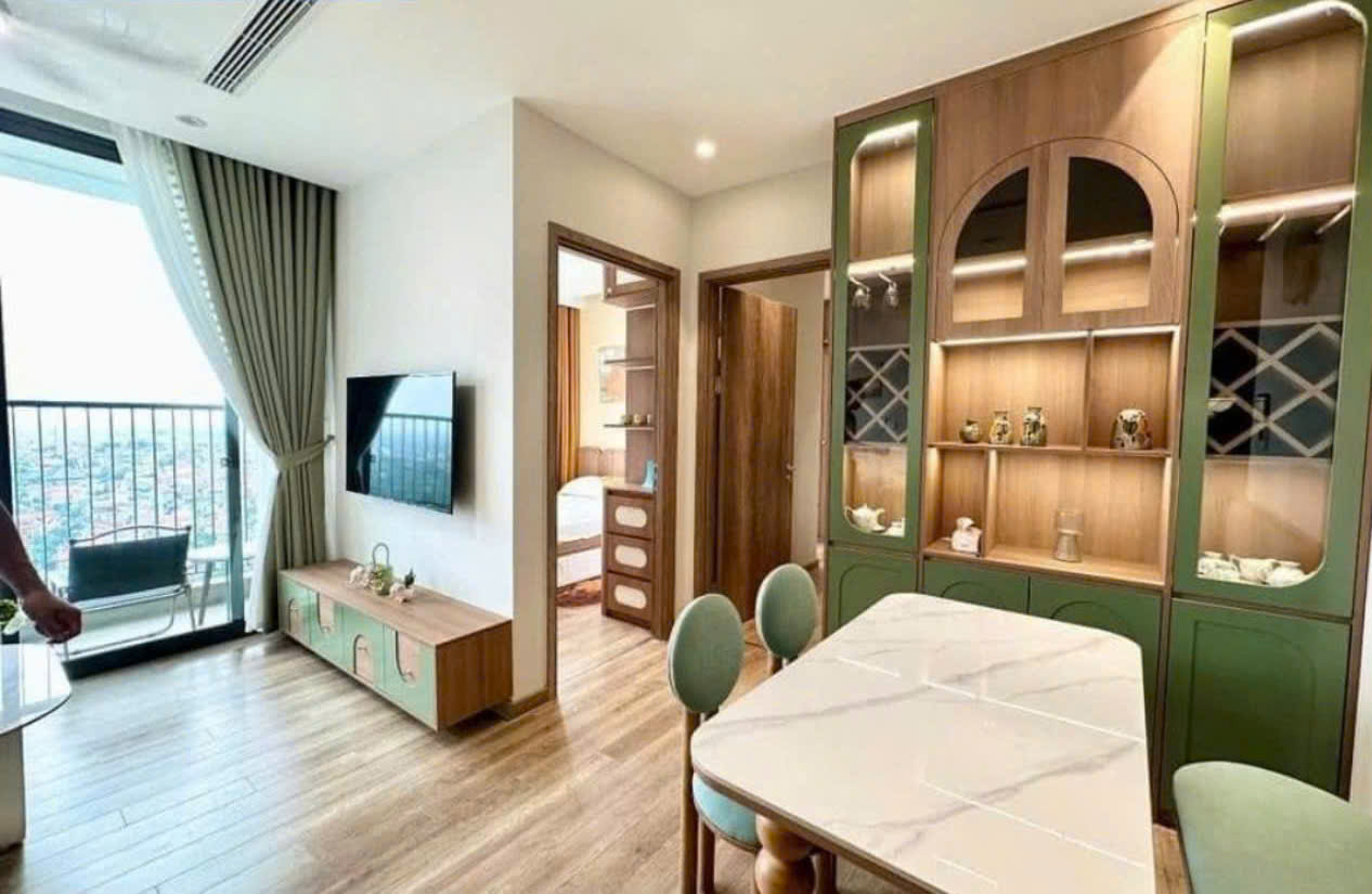 CHO THUÊ CĂN HỘ 2 PHÒNG NGỦ ,FULL NỘI THẤT ĐẸP TẠI TÒA L2 THE LANDMARK ECOPARK