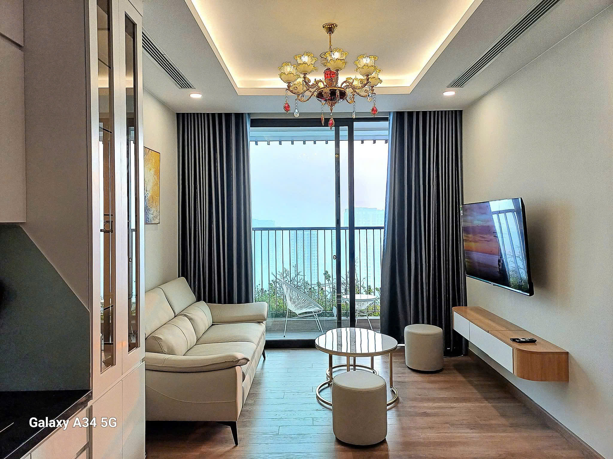 CHO THUÊ CĂN HỘ 3PN VIEW TRỰC DIỆN HỒ THIÊN NGA – FULL ĐỒ CAO CẤP