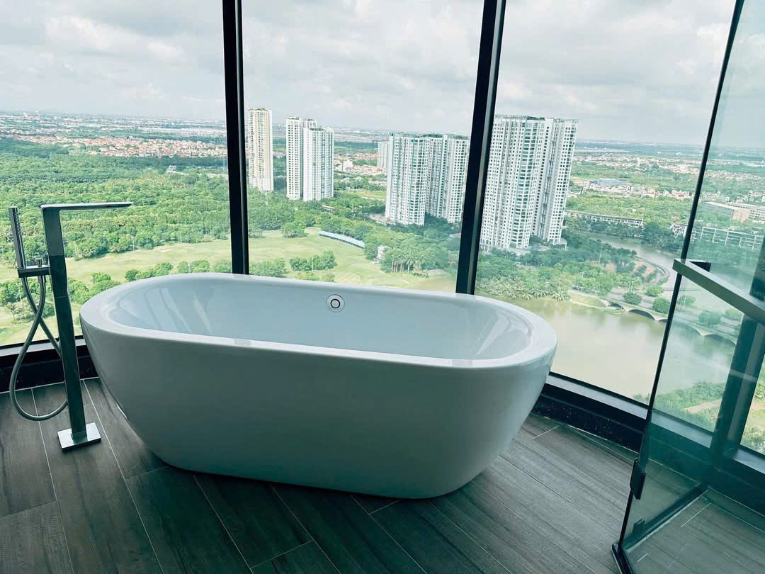 ĐẲNG CẤP SỐNG ONSEN – CHO THUÊ CĂN HỘ 3PN TRỤC 08 ĐẸP NHẤT TÒA R3 ECOPARK